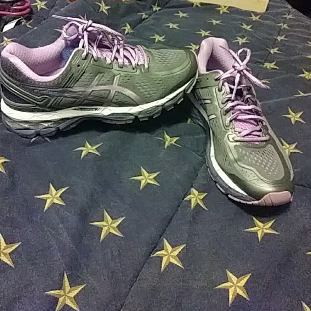 Asics FluidRide Sneakers